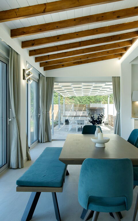 Villa Aurora Blue: Esszimmer