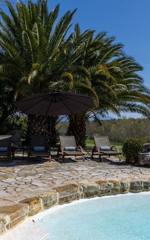 Casale Delle Mele: Garten, Schwimmbad