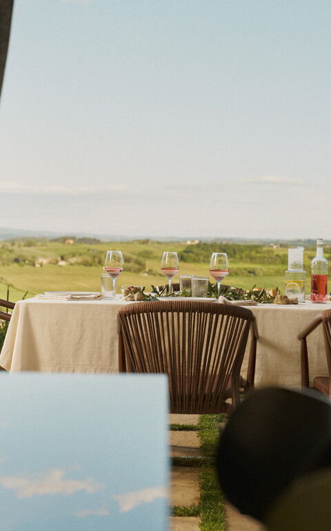 Villa Elmi: Ansichten, Außen, Draussen