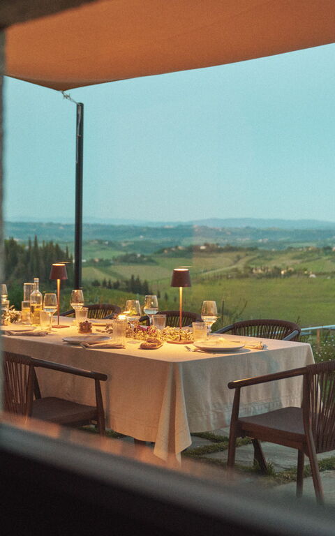 Villa Elmi: Ansichten, Außen, Balkon / Terrasse / Patio, Draussen, Garten