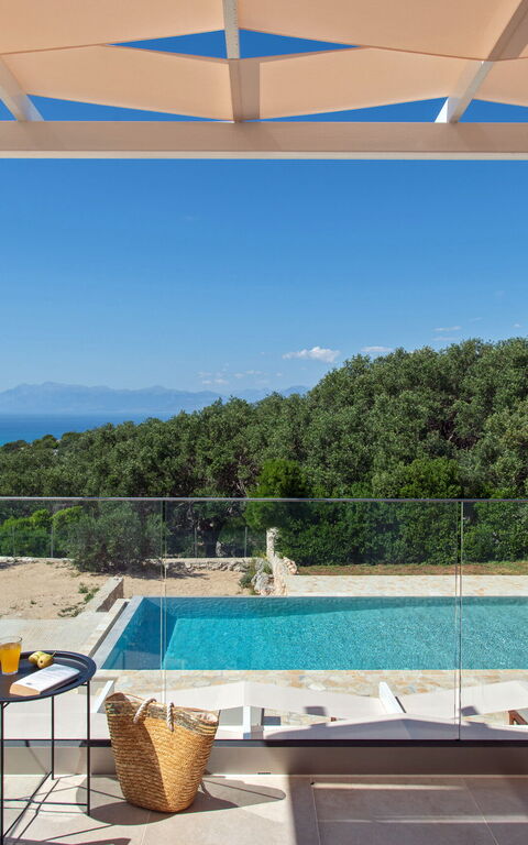 Villa Sunset: Ansichten, Draussen, Schwimmbad