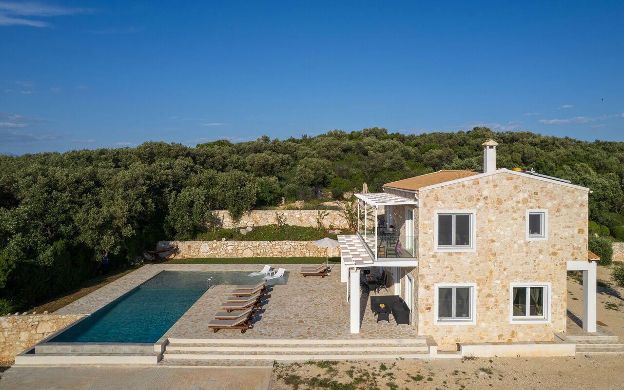 Villa Sunset: Ansichten, Außen, Draussen, Schwimmbad