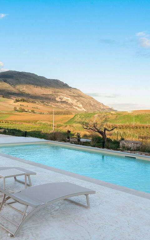 Villa Sike: Ansichten, Außen, Draussen, Schwimmbad