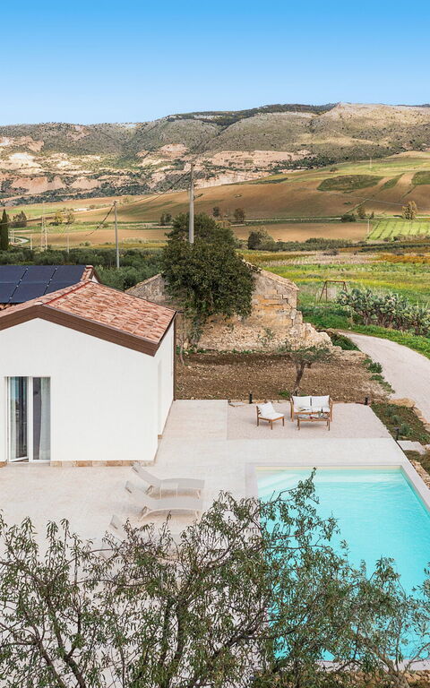 Villa Sike: Ansichten, Außen, Draussen, Schwimmbad