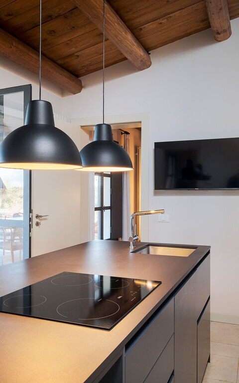 Villa Zigulì: Esszimmer, Küche