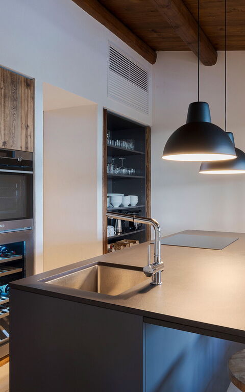 Villa Zigulì: Esszimmer, Küche