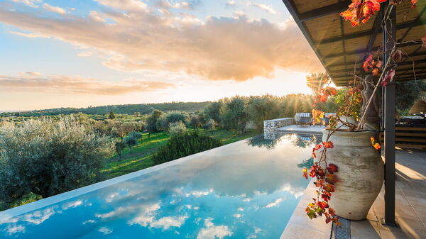 Villa Zigulotto: Ansichten, Außen, Draussen, Schwimmbad