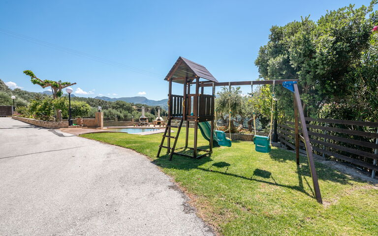 Villa Dimmare: Außen, Draussen, Garten