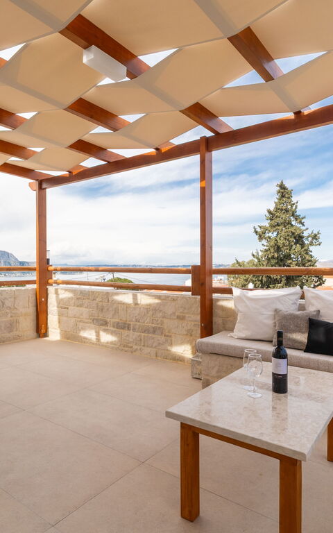 Villa Blini: Ansichten, Außen, Balkon / Terrasse / Patio, Draussen