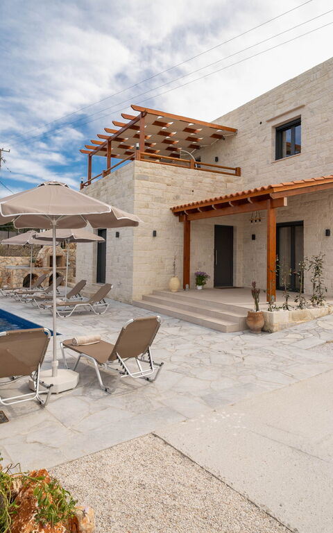 Villa Blini: Außen, Draussen, Schwimmbad