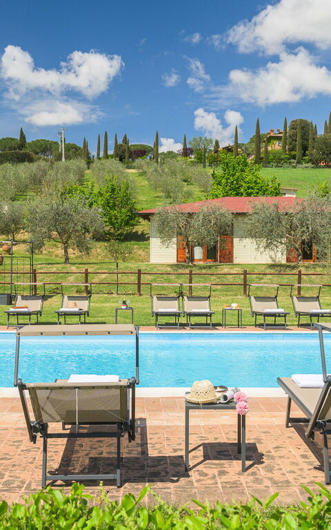 Villa la Contea: Ansichten, Außen, Draussen, Schwimmbad