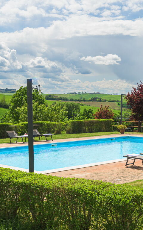 Villa la Contea: Ansichten, Außen, Draussen, Garten, Schwimmbad