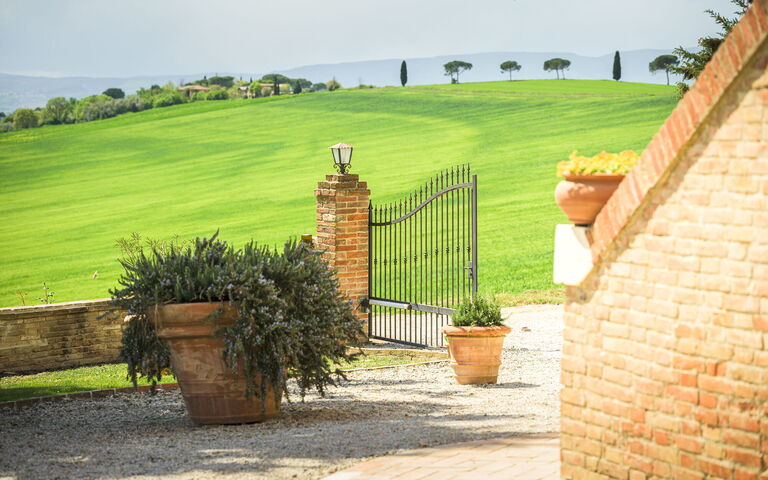 Villa la Contea: Ansichten, Außen, Draussen