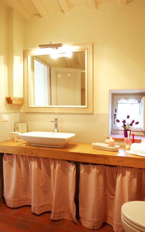 Villa Le Corchie: Bad