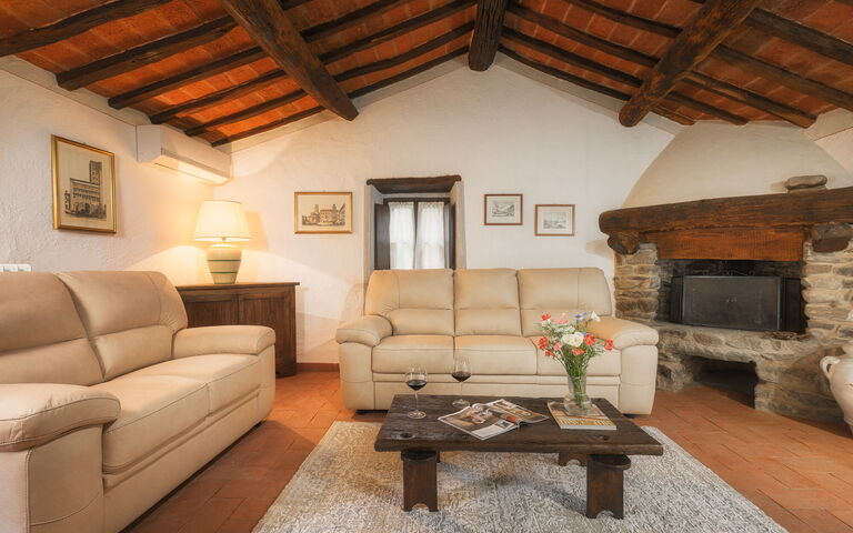 Casale Montanare: Wohnzimmer