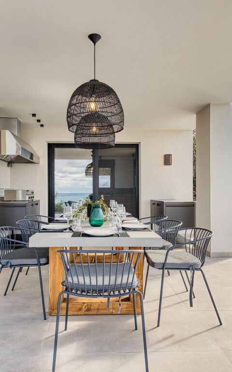 Villa Dominante: Außen, Balkon / Terrasse / Patio, Draussen