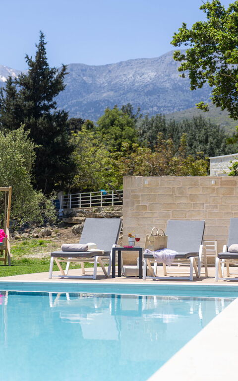 Villa Orientem Bis: Außen, Draussen, Schwimmbad