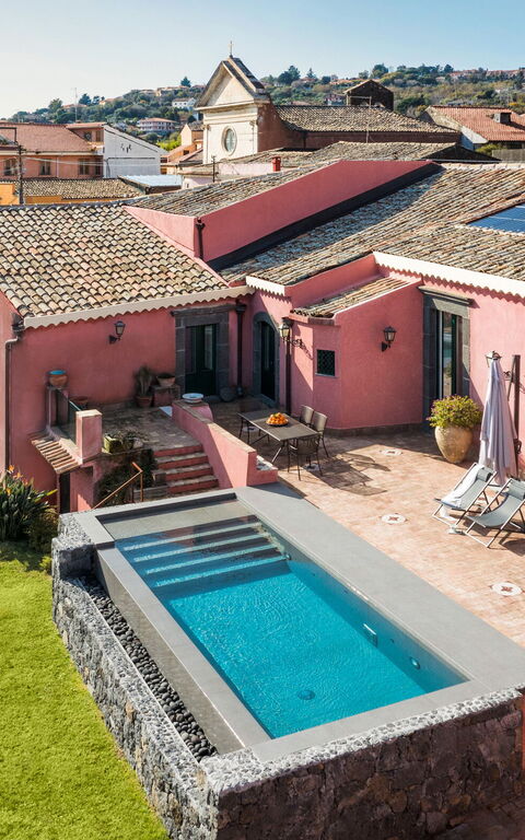 Micanera House: Außen, Draussen, Garten, Schwimmbad