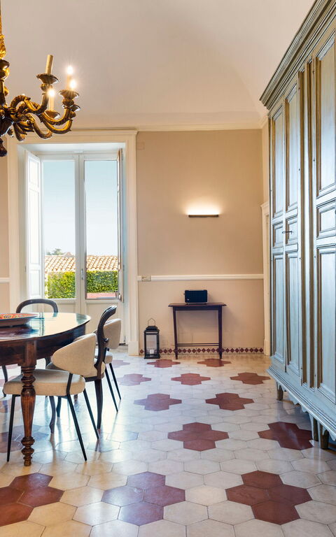 Micanera House: Esszimmer