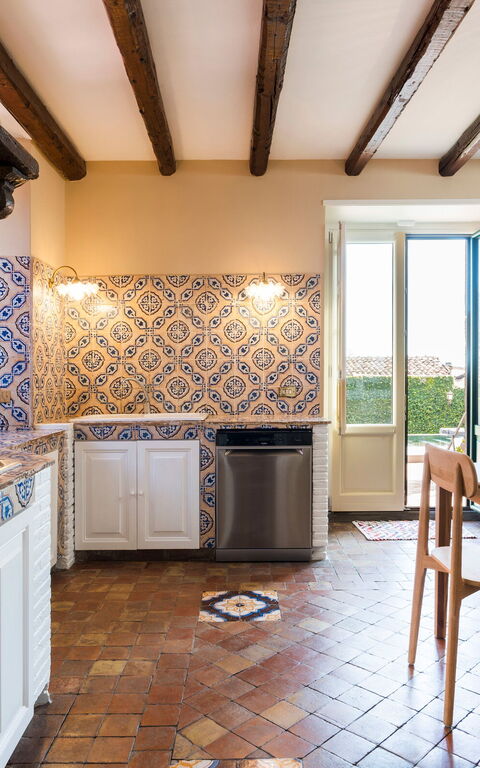 Micanera House: Küche