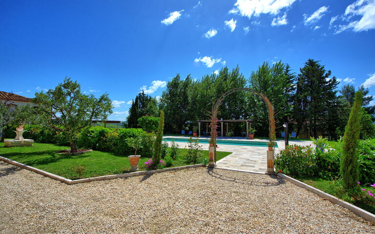 Borgo Ariano: Draussen