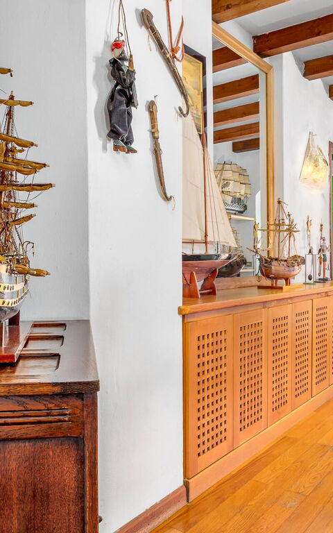 Villa Silenis: Anderer Raum