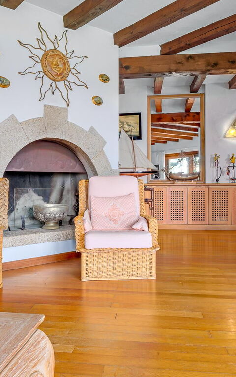 Villa Silenis: Wohnzimmer