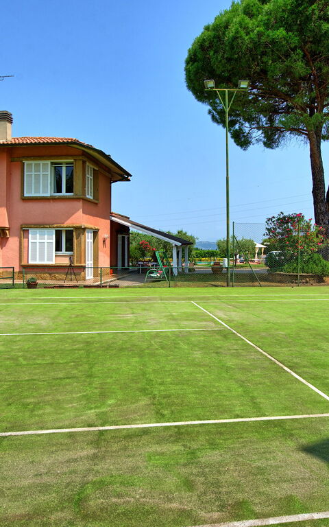 Villa Adriana: Außen, Draussen