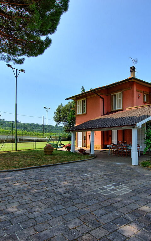 Villa Adriana: Außen, Draussen