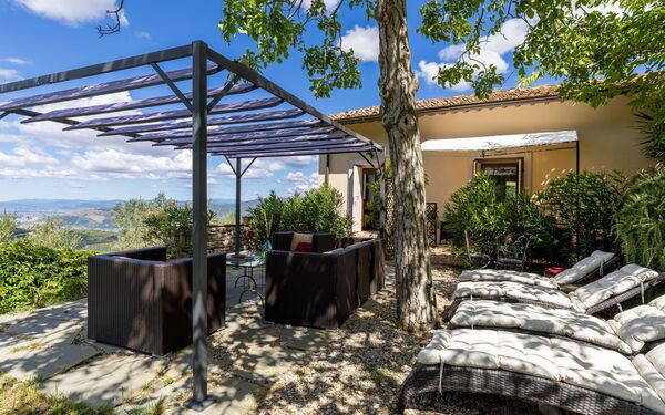 Villanova Lonciano - 2026: Außen, Draussen