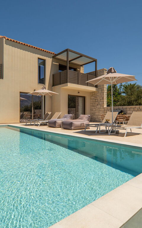 Villa Zen Chrysi: Außen, Draussen, Schwimmbad