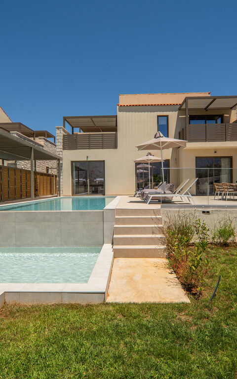 Villa Zen Chrysi: Außen, Draussen, Garten, Schwimmbad