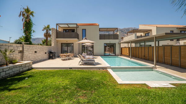 Villa Zen Hephaistos: Außen, Draussen, Garten, Schwimmbad