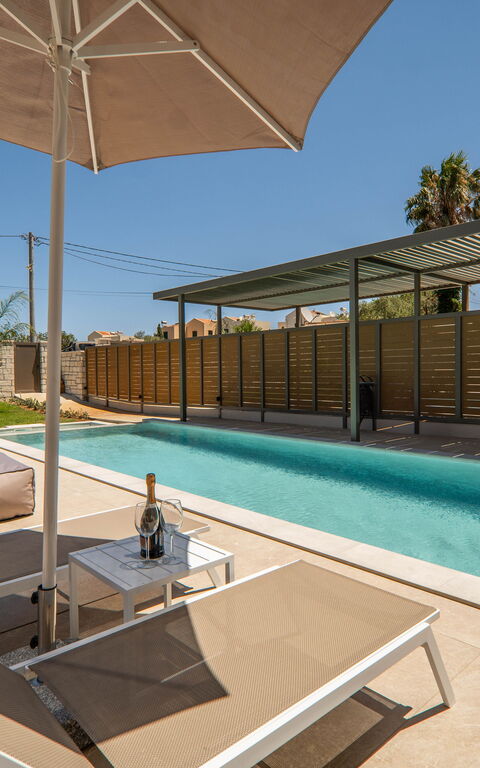 Villa Zen Hera: Außen, Draussen, Schwimmbad