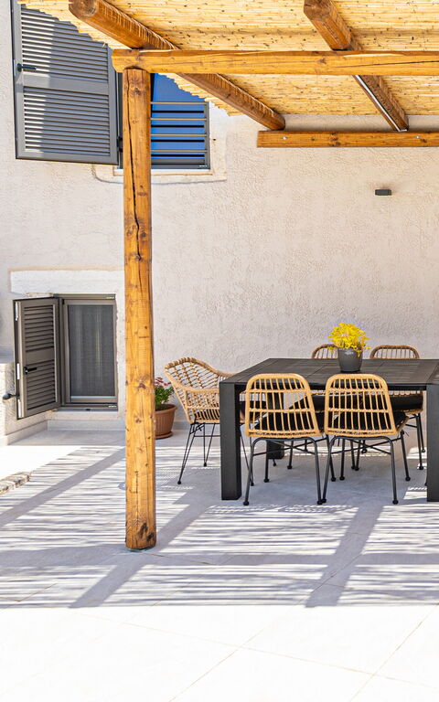 Villa Platon: Außen, Balkon / Terrasse / Patio, Draussen