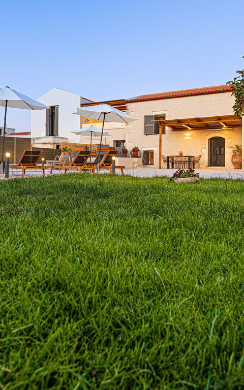 Villa Platon: Außen, Draussen, Garten