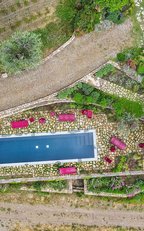 Villa Tenuta Casenuove: Ansichten, Schwimmbad