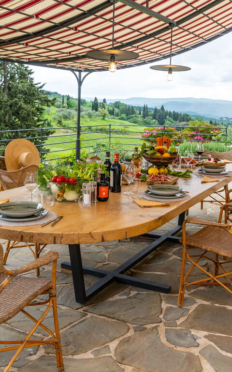 Villa Tenuta Casenuove: Ansichten, Außen, Balkon / Terrasse / Patio, Draussen