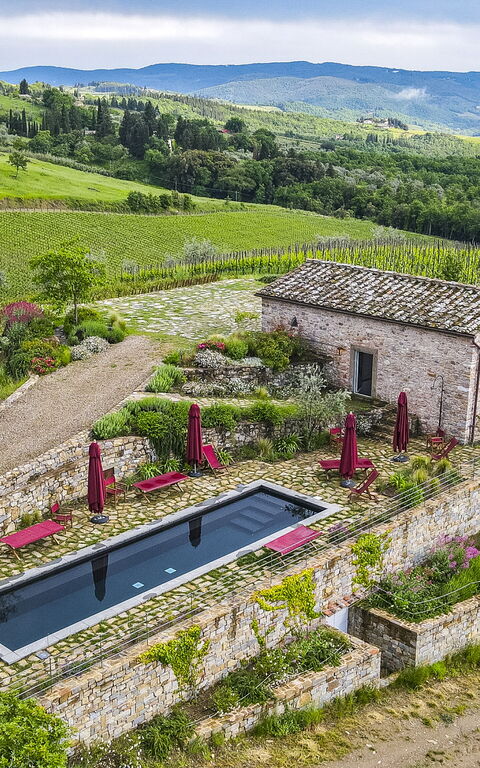 Villa Tenuta Casenuove: Ansichten, Schwimmbad