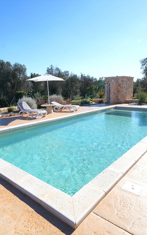 Trullo Samanta: Außen, Draussen