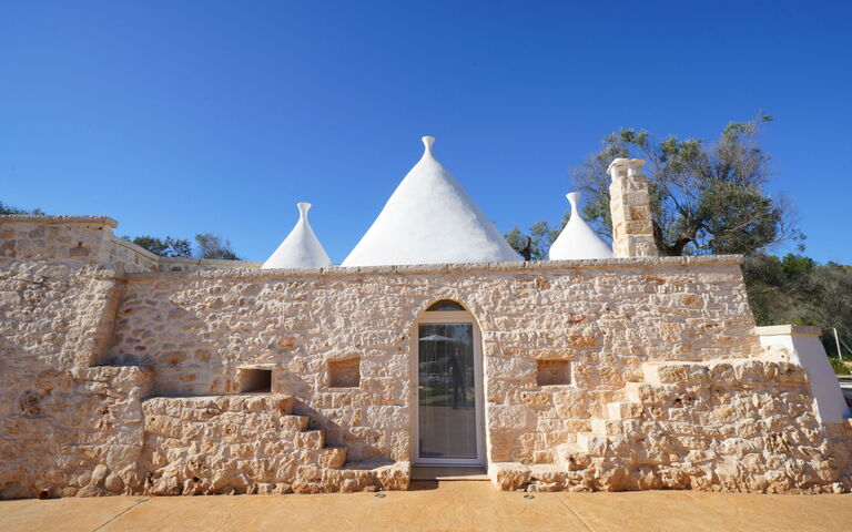 Trullo Samanta: Außen, Draussen