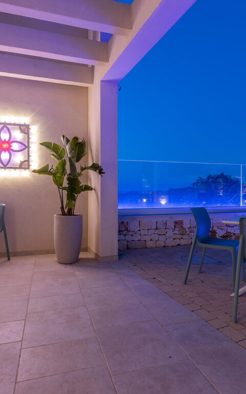 Villa Regina Sul Mare: Ansichten, Außen, Draussen, Schwimmbad