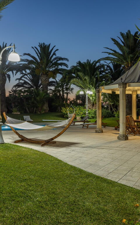 Villa Oasi Di Pace: Außen, Draussen, Garten, Schwimmbad