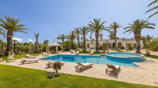 Villa Oasi di Pace: Außen, Draussen, Garten, Schwimmbad