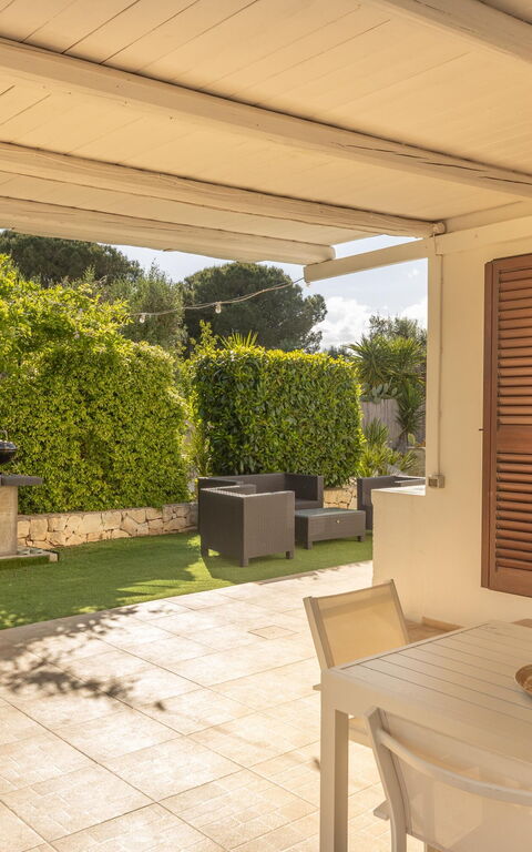 Villa Lampu Di Luce: Balkon / Terrasse / Patio, Draussen, Garten