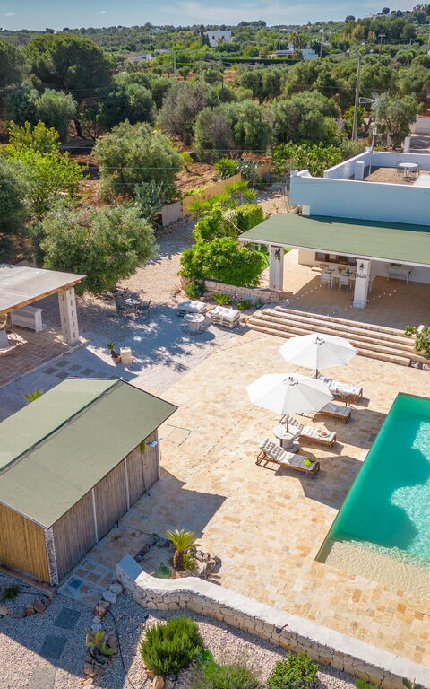 Villa Lampu Di Luce: Ansichten, Schwimmbad