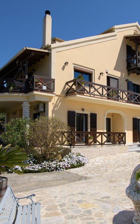 Villa Irida: Außen, Draussen