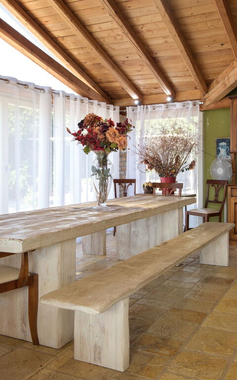 Villa Irida: Esszimmer, Küche, Wohnzimmer