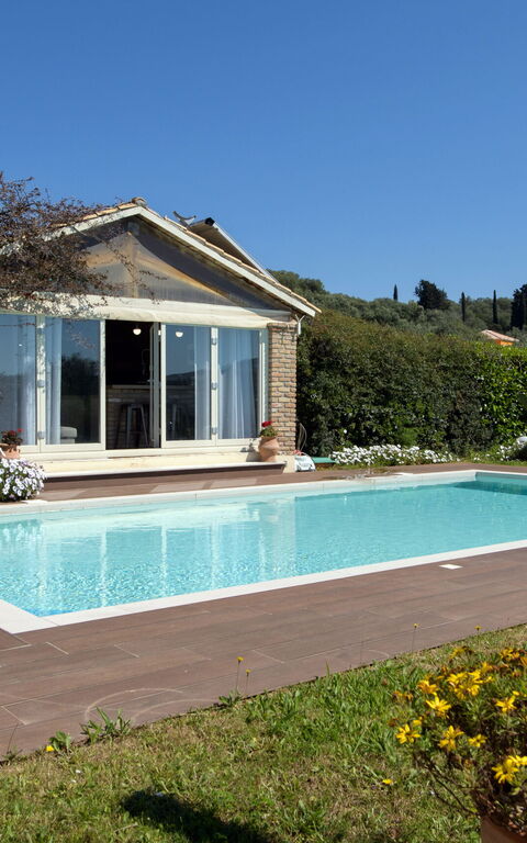 Villa Irida: Außen, Draussen, Schwimmbad
