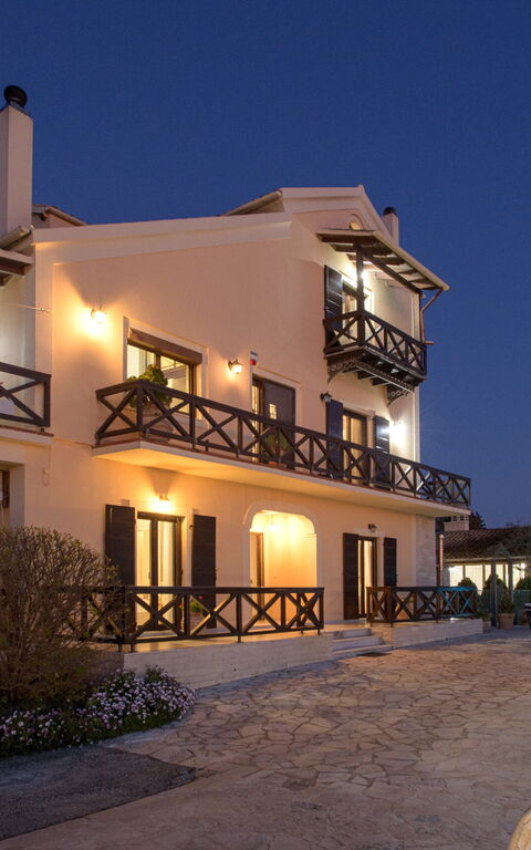 Villa Irida: Außen, Draussen